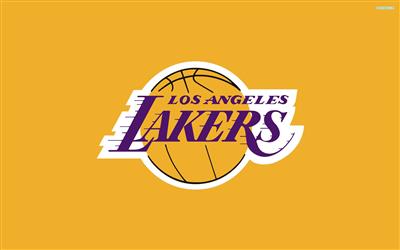 Das Problem der drei Seeeinstürze lösen? Teamreporter: Die Spieler der Lakers kamen zum Aufwärmen heraus, bevor die Halbzeitshow zu Ende war.