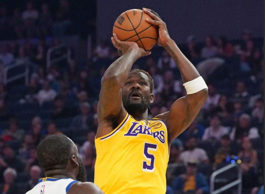 Ayton erzielte in den ersten 13 Spielen viermal 20+10 und hatte in der letzten Saison nur sechs Spiele.